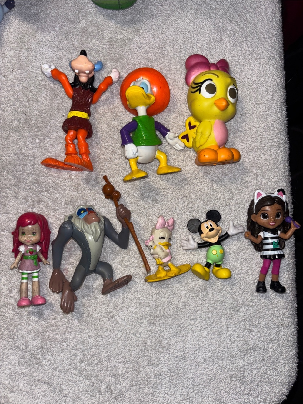 Assorted vintage Kids Toy Character Figures - Mixed Colors